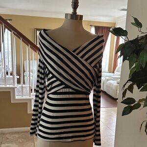 VENUS Black and White Striped Long Sleeve Top